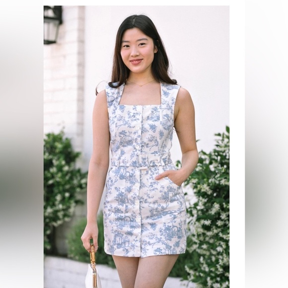 Storia Sarah Belted Mini Dress Sz M NWT - Picture 2 of 9